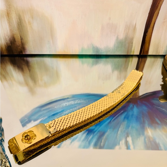 Vintage Fish Scale Gold Mesh Belt with Ornate Clasp - Picture 2 of 3